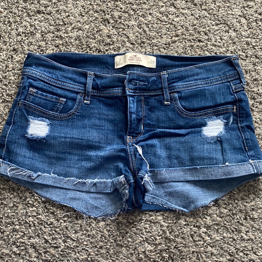 Hollister Jean Shorts • Size 7